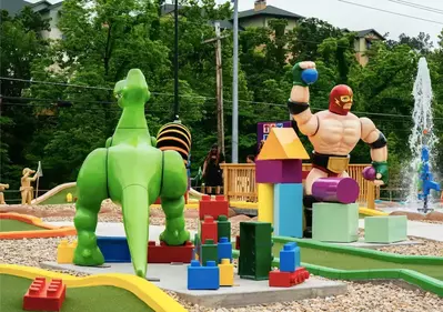 Toy Box Course with Dino and Wrestler